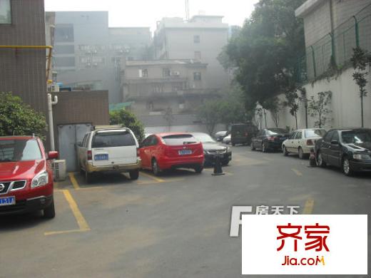 長(zhǎng)城非常生活外景圖