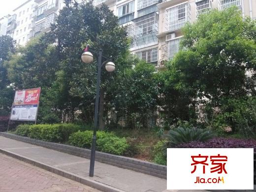 百草園外景圖