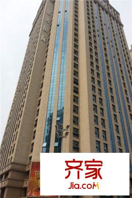 藍(lán)灣國(guó)際廣場(chǎng)樓棟仰視（2015.11.6）
