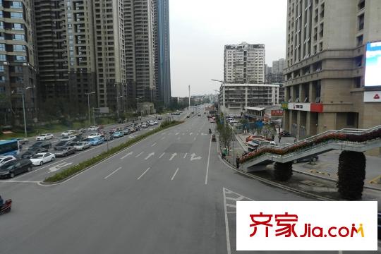 藍(lán)灣國際廣場(chǎng)周邊保利國際廣場(chǎng)