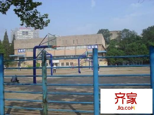 鐵道學(xué)院教師宿舍外景圖