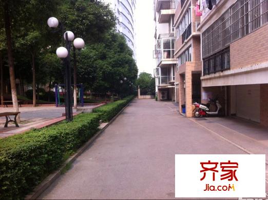 聯(lián)通小區(qū)外景圖