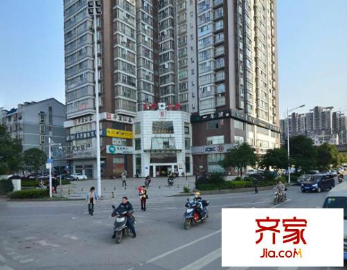 左岸右岸外景圖