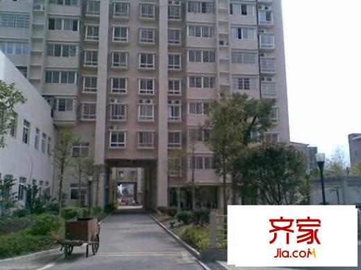 湘繡城外景圖