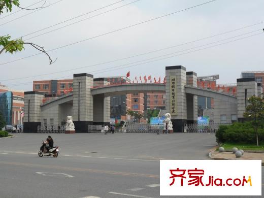 圓夢完美生活配套圖周邊學(xué)校