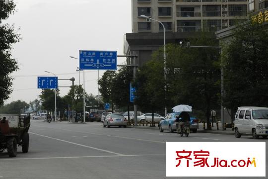 恒大江灣周邊路牌