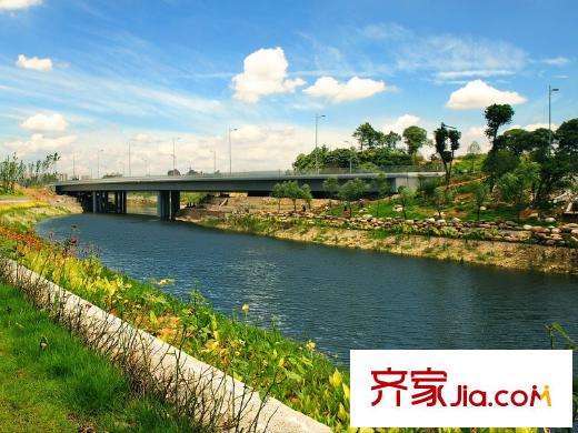 梅溪湖金茂悅周邊龍王港河道