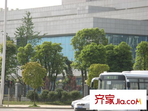 保利林語中心周邊單位