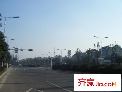 松雅湖金岸周邊濱湖路