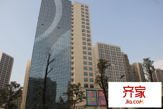 保利林語(yǔ)中心樓棟外景（2015.3.30）