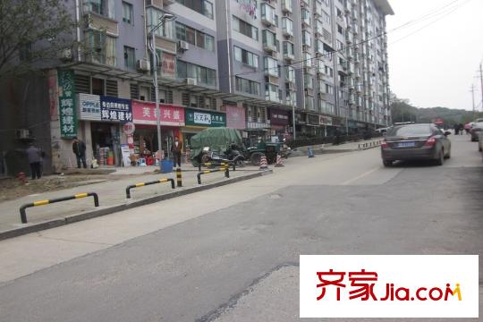 楓樹園二期周邊商鋪