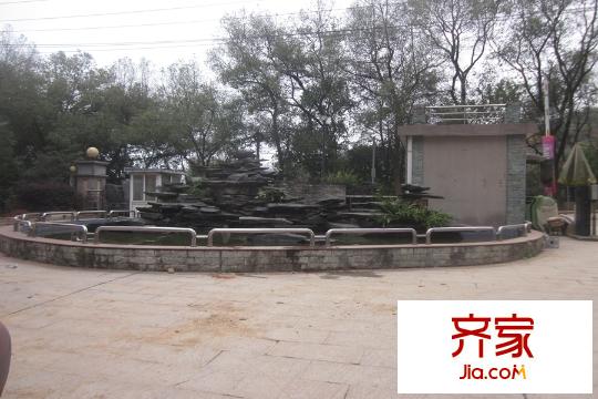 楓樹園二期小區(qū)水景（2015.12.14）