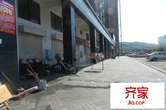 九龍領(lǐng)仕匯項(xiàng)目底商（2015.04.14）