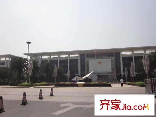 卓越蔚藍(lán)海岸周邊岳麓區(qū)政府