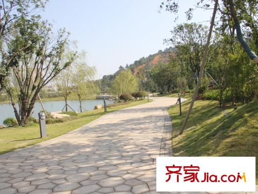 地華梅溪湖畔周邊梅溪湖馬路