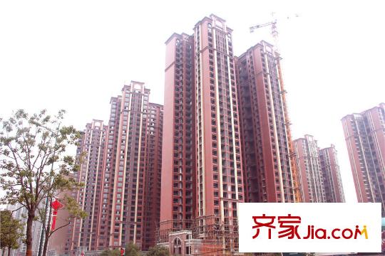 新蕾品閣居周邊海德公園