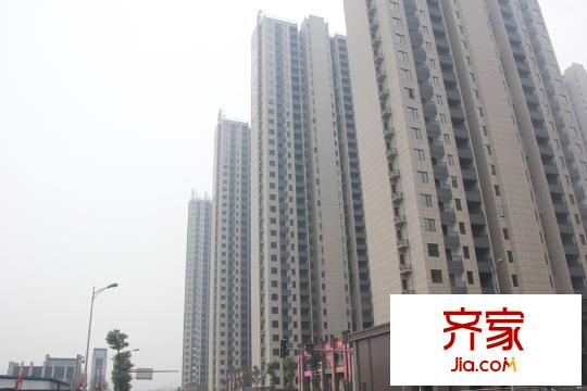 中國(guó)鐵建梅溪青秀完工樓棟細(xì)節(jié)（2015.03.30）