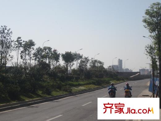 山水譽(yù)峰周邊道路