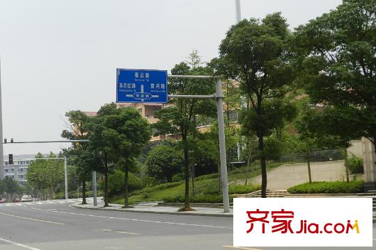 旭輝御府周邊路牌