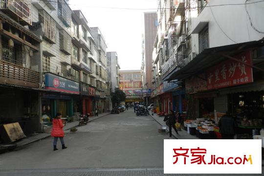 CROSS尚公館周邊商店集群