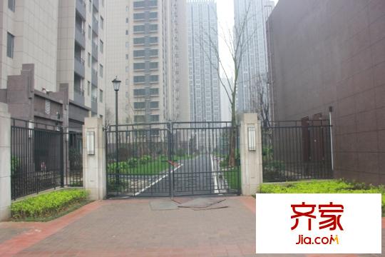中國鐵建梅溪青秀鐵門入口（2015.03.30）