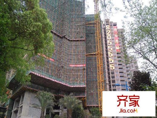 山水譽(yù)峰在建樓棟（2014.04.15）
