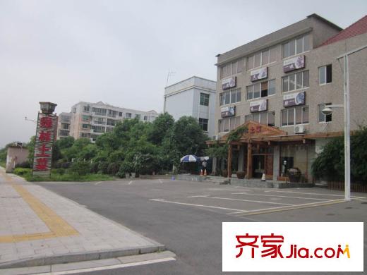 天麓周邊的餐廳