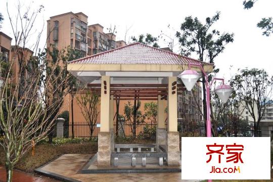 銀太家園小區(qū)涼亭（2015.12.21）