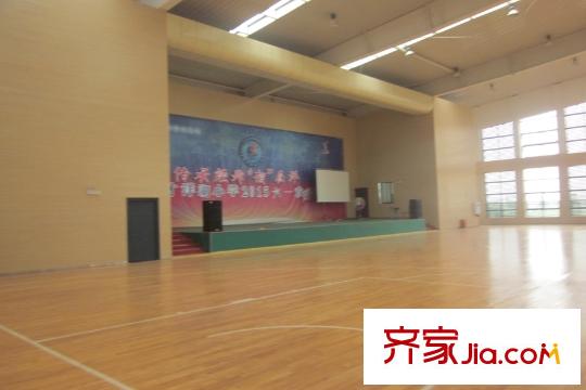 合能洋湖公館周邊學校體育館