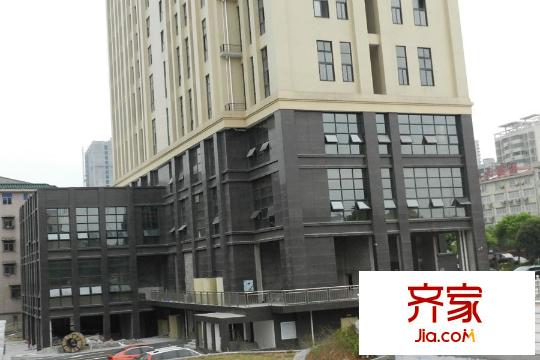 嘉匯公館樓棟近景（2015.04.03）