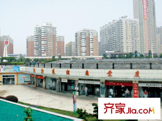 時代星空周邊通程商業(yè)廣場