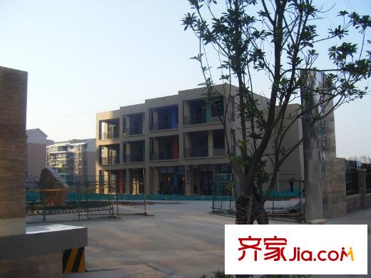 四季星城周邊小區(qū)幼兒園