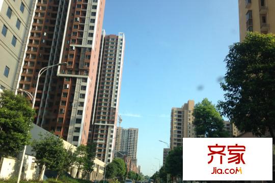 四季星城沿街樓棟（2015.12.10）
