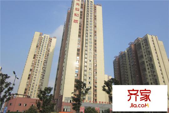 楚天世紀(jì)城項(xiàng)目實(shí)景（2015.03.31）