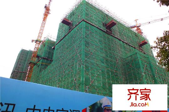 新南天古漢國際廣場1號棟寫字樓近拍（2015.7.13）
