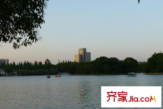 大漢IM時(shí)代周邊烈士公園