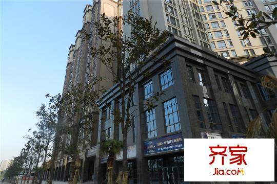湖灣世景側(cè)面（2015.3.12）