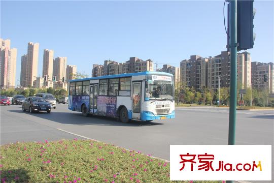 華潤置地廣場周邊城郊公交2號線
