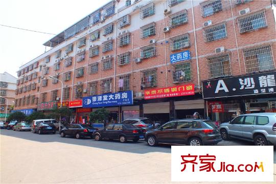 華潤置地廣場周邊底商