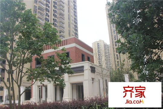 保利香檳國際樓棟（2015.7.13）