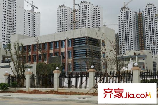 梅溪鑫苑名家周邊岳麓實驗四小