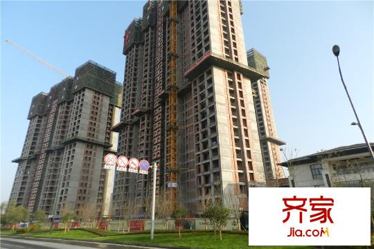 國泰九龍灣樓棟側(cè)面（2015.3.12）