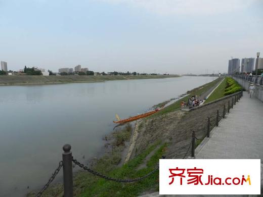 輝煌國(guó)際城周邊瀏陽(yáng)河沿岸