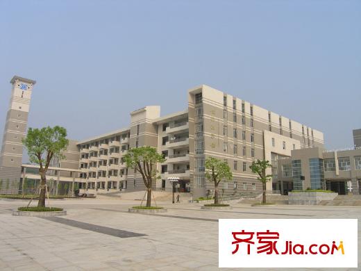 錢隆世家周邊周南中學(xué)