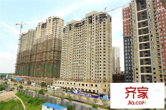 綠地海外灘18-20棟外墻進(jìn)度（2015.7.2）