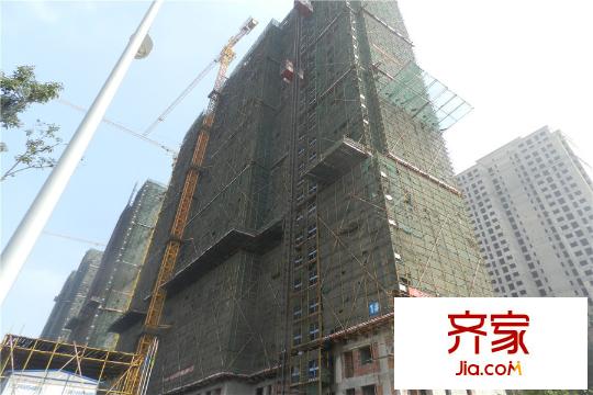 電建地產(chǎn)星湖灣1號(hào)棟仰視（2015.3.12）