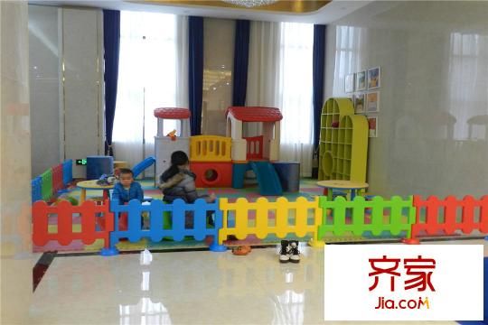 新華聯(lián)夢想城兒童游樂區(qū)（2015.12.10）
