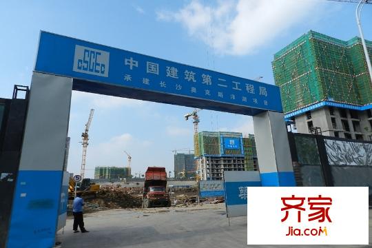奧克斯城市之光施工場地入口（2015.09.07）
