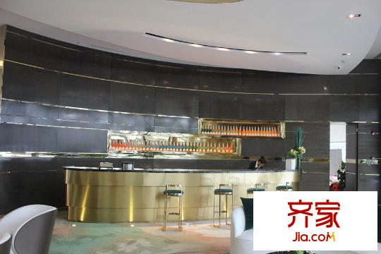 綠地湖湘中心服務(wù)臺（2015.12.7）
