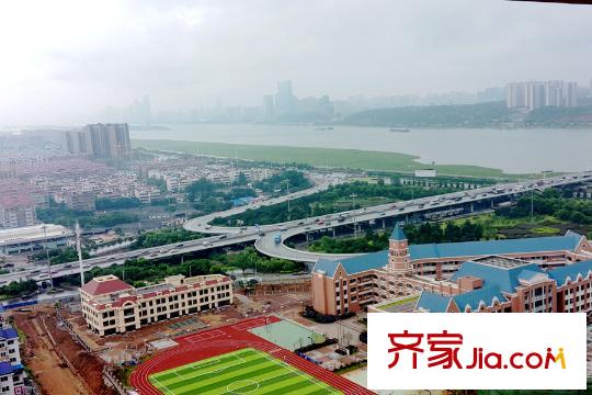 奧克斯城市之光周邊猴子石大橋